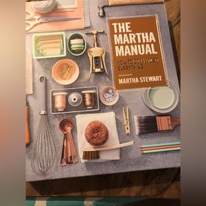 Book-The Martha Manual by Martha Stewart- NEW